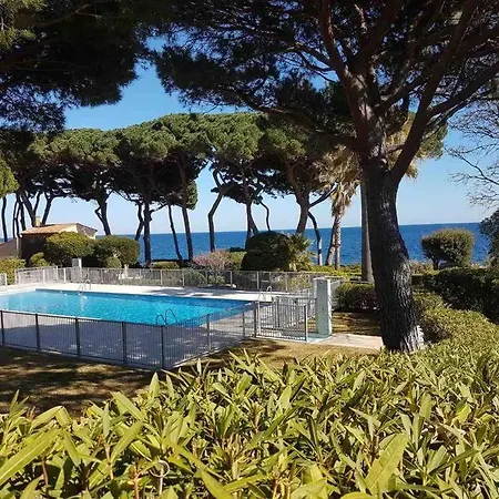 Apartment Magnifique Vue Mer, La Madrague. *